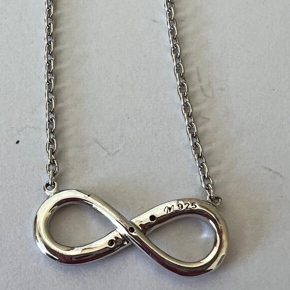 Infinity necklace sterling silver 18 inch chain with 3 round diamond accents 925 - Picture 3 of 13